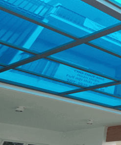 Mái che sân thượng bằng nhựa polycarbonate tại An Giang