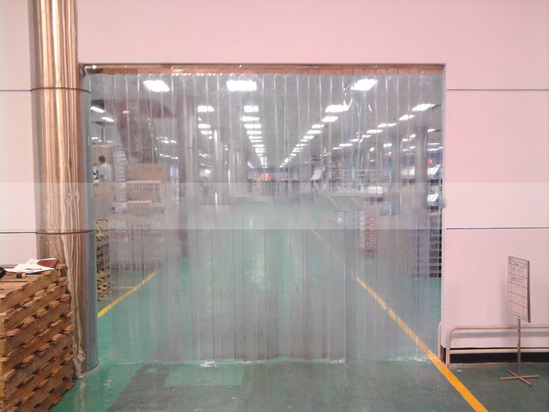 vệ sinh màn nhựa pvc ngăn lạnh